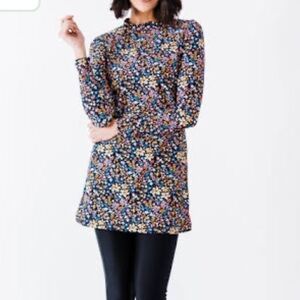 Modli Jenna long sleeve swim tunic with floral print Size Small